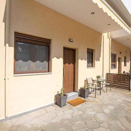 Modern Lake View Apartment Ioannina Exterior foto